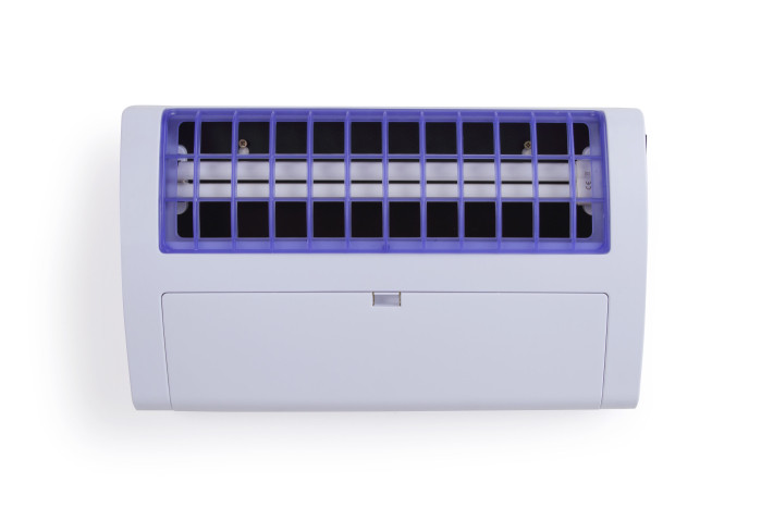APPARECCHIO INSETTICIDA CON FOGLIO ADESIVO 120 M² HENDI 230V/36W 475X80X(H)283MM